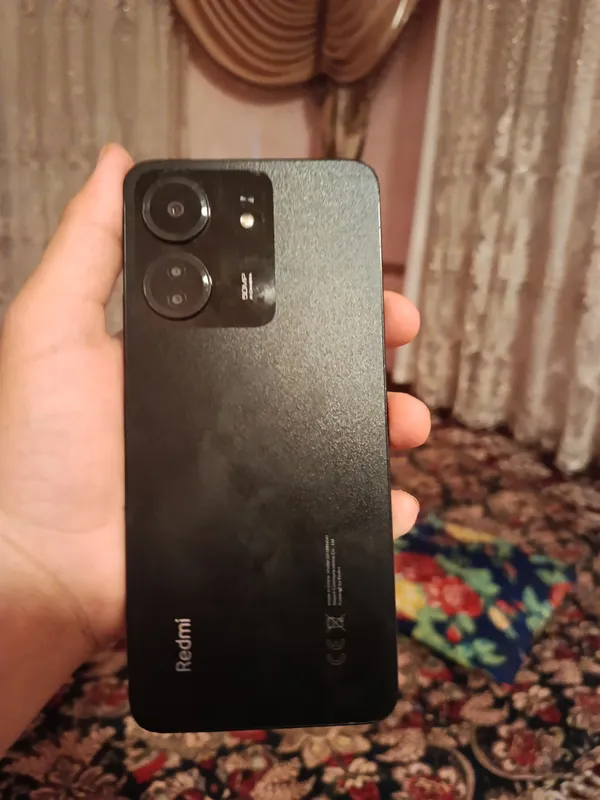 Redmi 13c. 128 gb 6gb 2