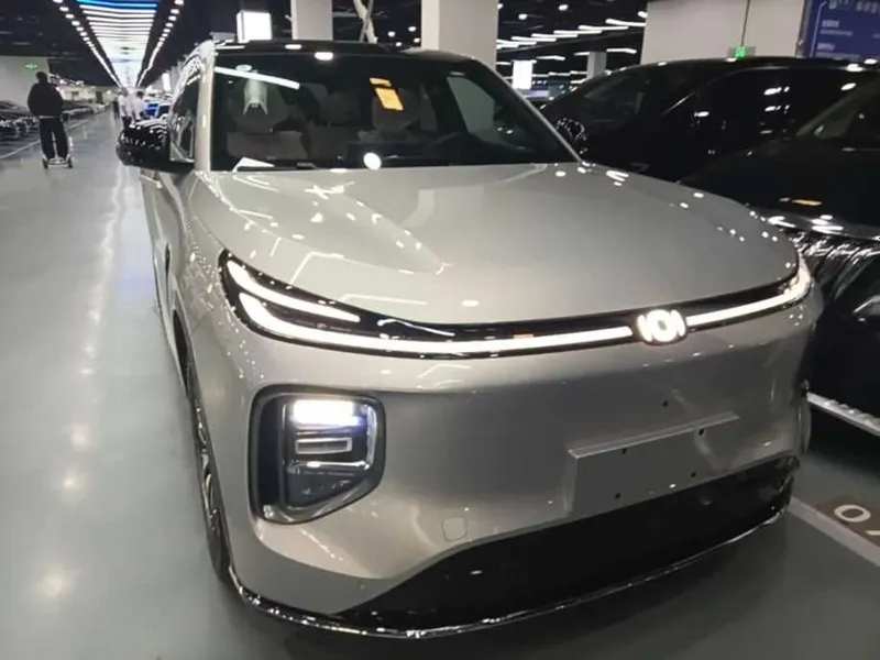CHANGAN NEVO Q07 215 Prestige Edition — фото 4