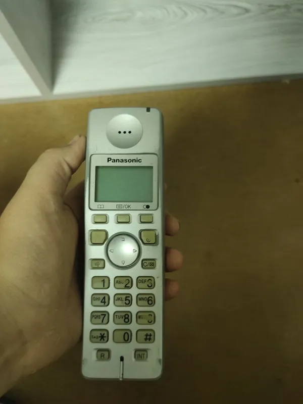Продается домашний телефон Panasonic 2 Продается домашний телефон Panasonic 2