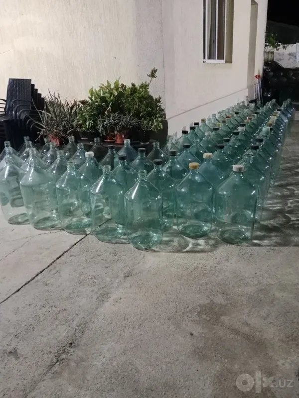 20 l, 10 l va 50 l shisha butilkalar sotiladi 3 20 l, 10 l va 50 l shisha butilkalar sotiladi 3