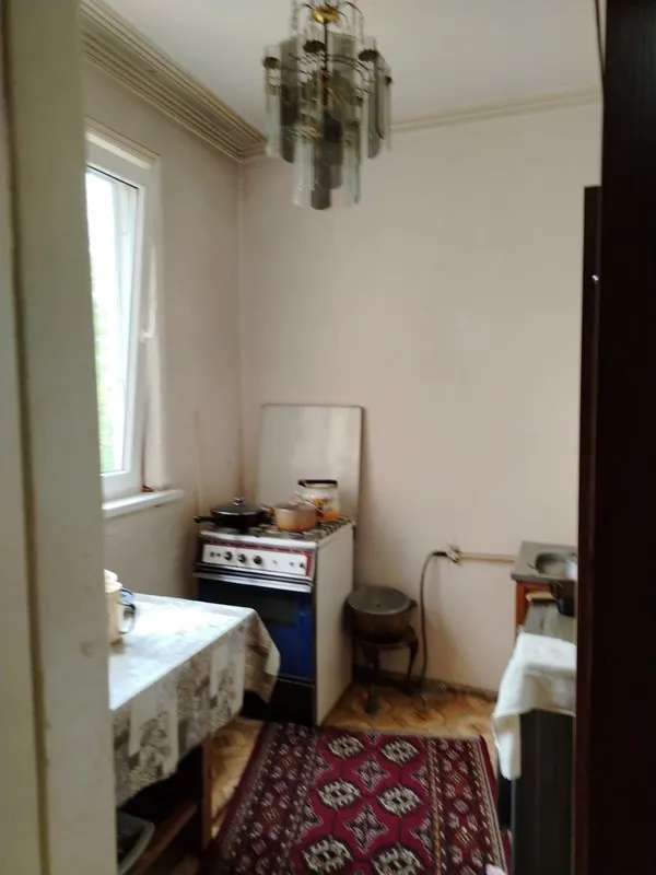 Продаётся двухкомнатная квартира на м-в БУЗ 1 (Художников) — фото 4