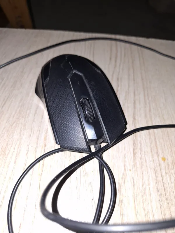 Проводная мышка без RGB 1