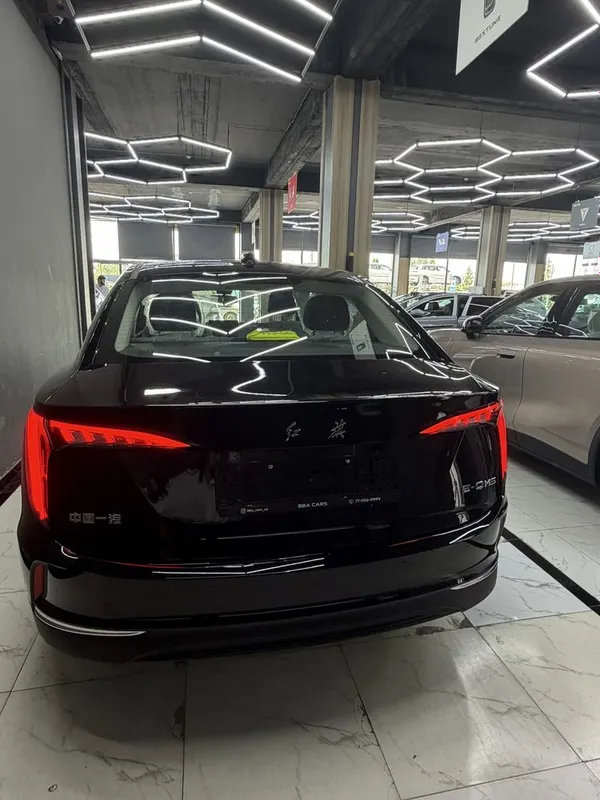 Hongqi eq m5 elektr 6 Hongqi eq m5 elektr 6