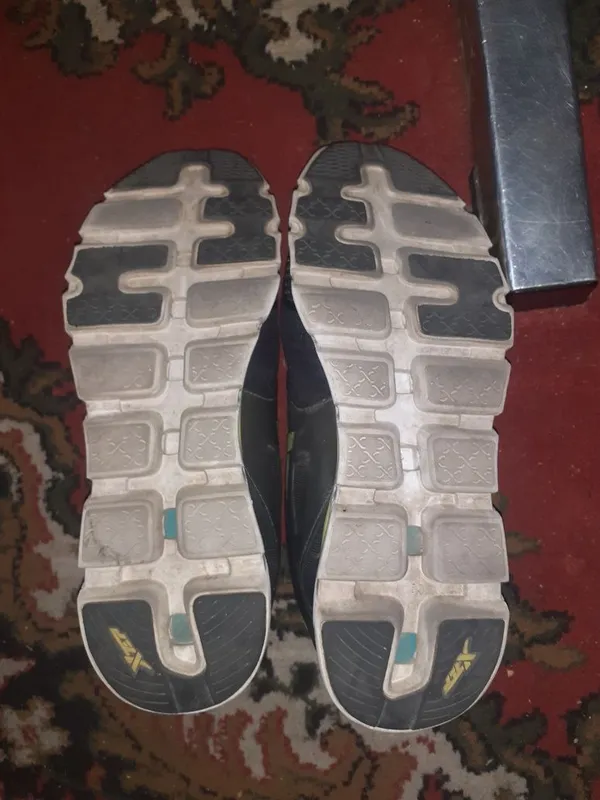 Продаються красовки чёрного цвета. 4 Продаються красовки чёрного цвета. 4
