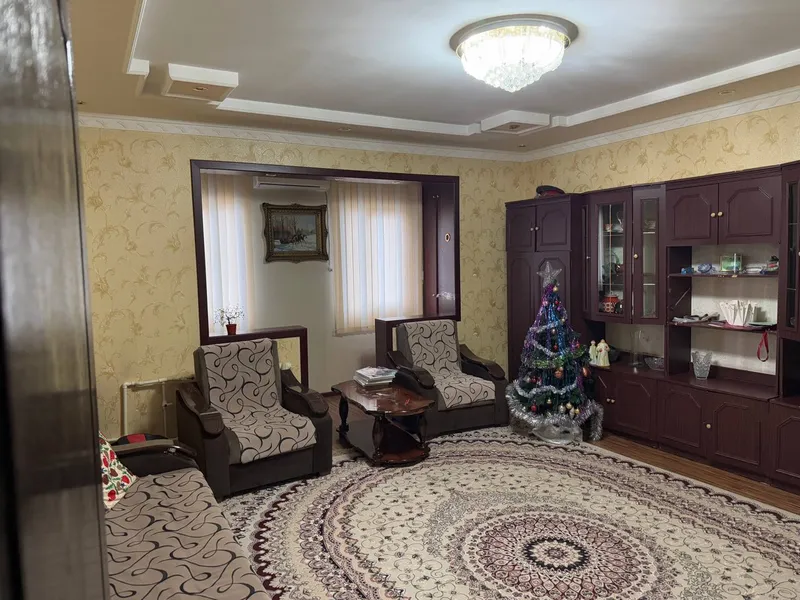 Продаётся просторная 3-комнатная квартира в новостройке 5