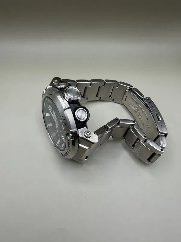 Casio g shock gst b200d 1a 4 Casio g shock gst b200d 1a 4