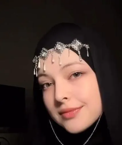 Ayol va qizlar uchun taqinchoq