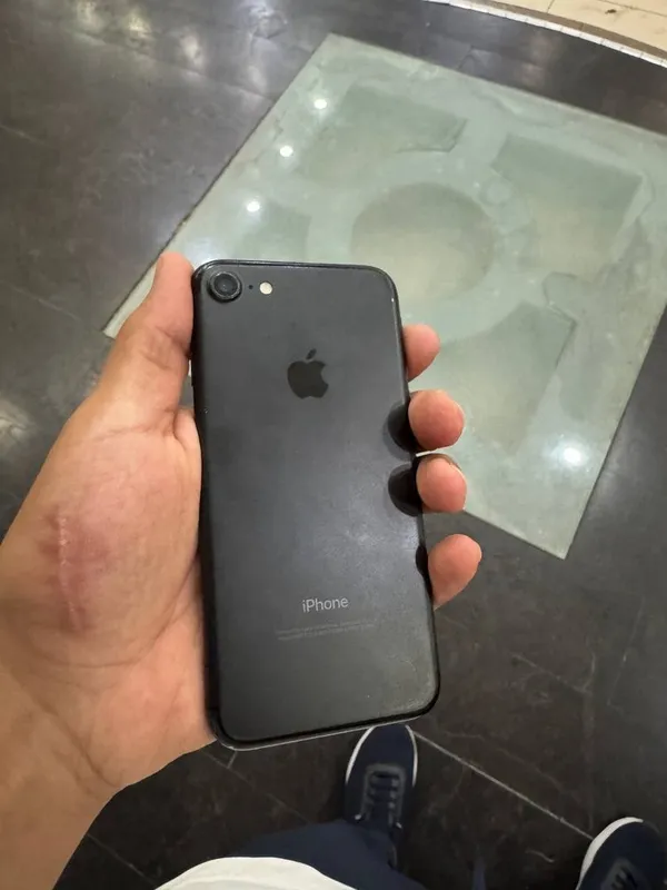 Iphone 7 qora 128 gb 1 Iphone 7 qora 128 gb 1