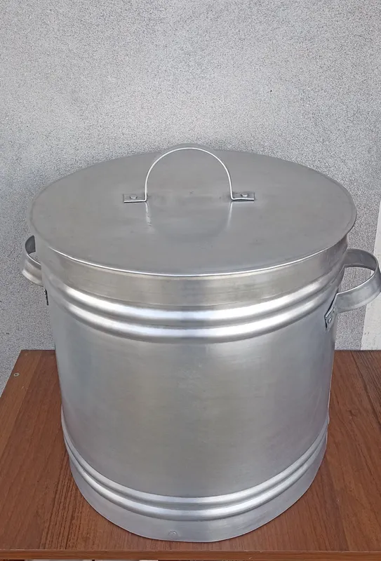 Продам мантишницу советская большая