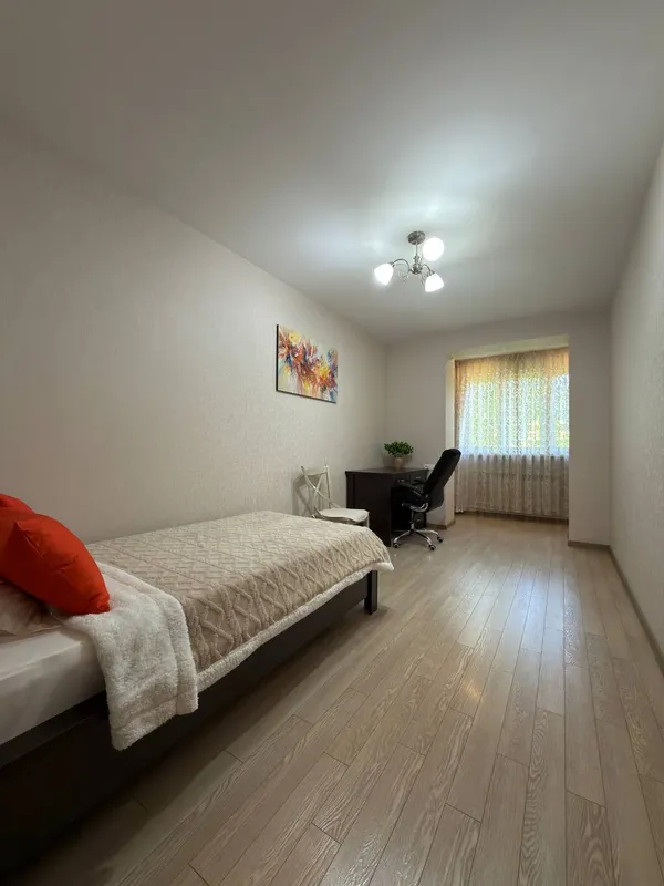 3-комнатная квартира 80 м², 4/4, ЖК ЦУМ (Мирабадский район) — фото 6