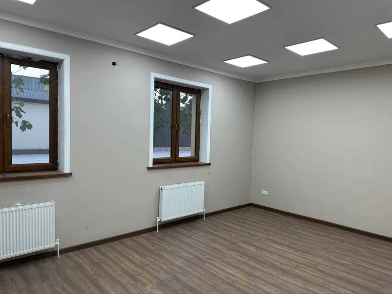 Сдается в аренду - торговое помещение (торговый зал + офис) -167 кв.м. 6