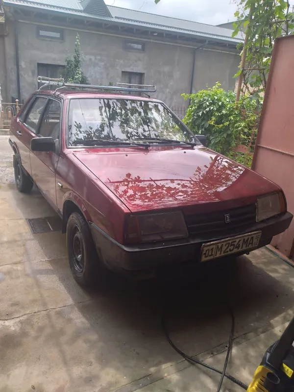 ВАЗ 21099, 1995 год 1.5 л.
