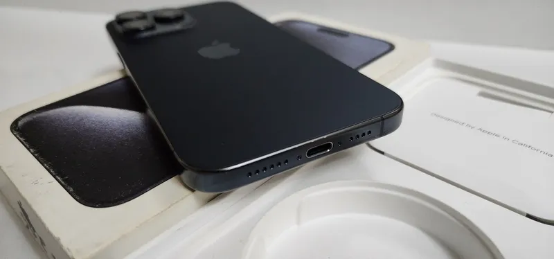 iphone 15 Pro Max J/A 256GB Kar Dak Full 2