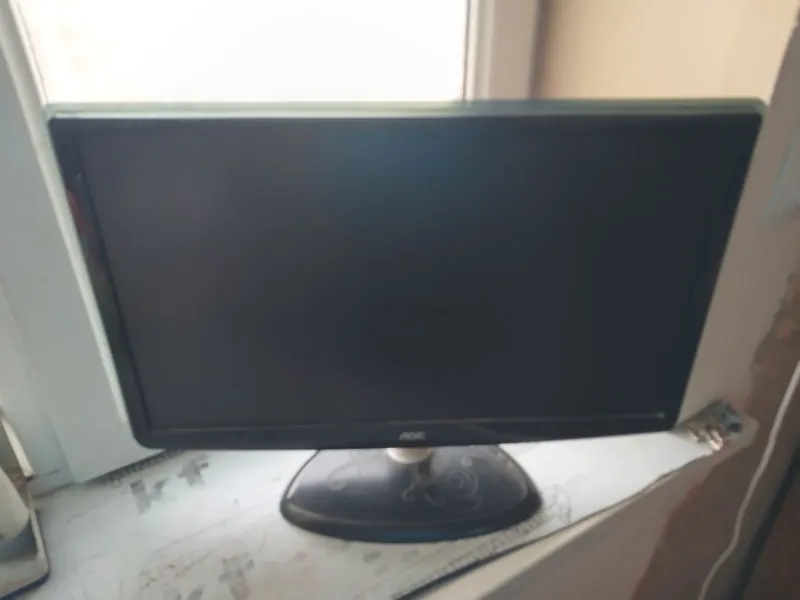Монитор для компьютера AOC e2440V 1 Монитор для компьютера AOC e2440V 1