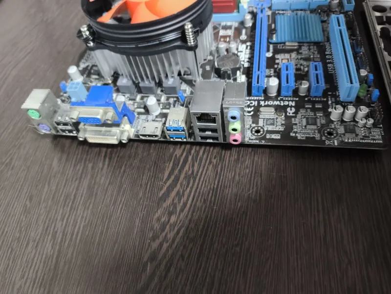 Asus B75+i3 3240+8Gb — фото 2