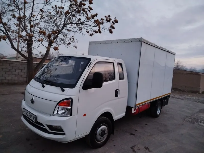 CHangan avto mashina srochna sotiladi
