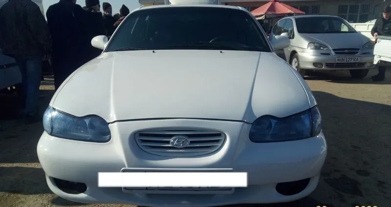 Hyundai sonata 1998 yil 4