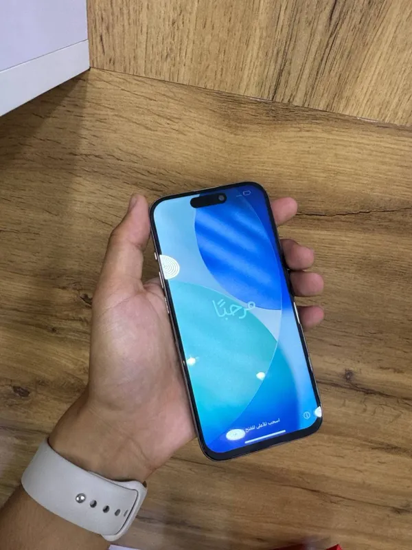 Iphone 15 pro — фото 2