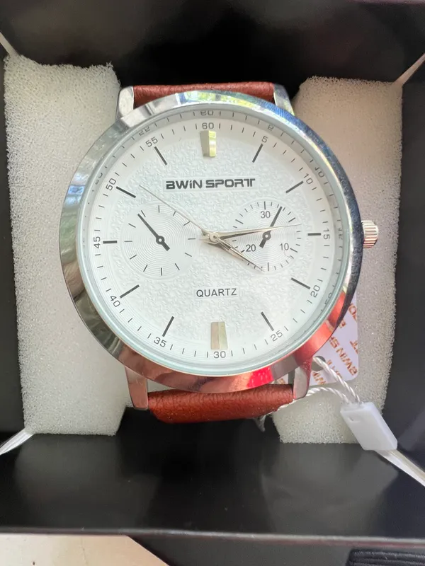 Мужские часы BWIN SPORT QUARTZ новые, цена 179000 2