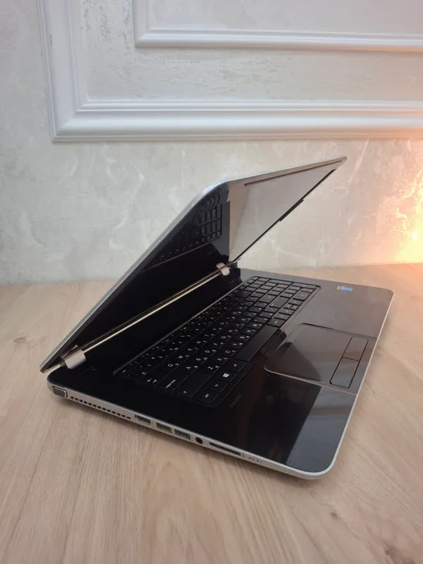ОЧЕНЬ СРОЧНО HP pavilion 17 4