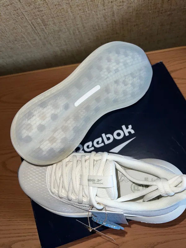 Reebok женские кроссовки — фото 3