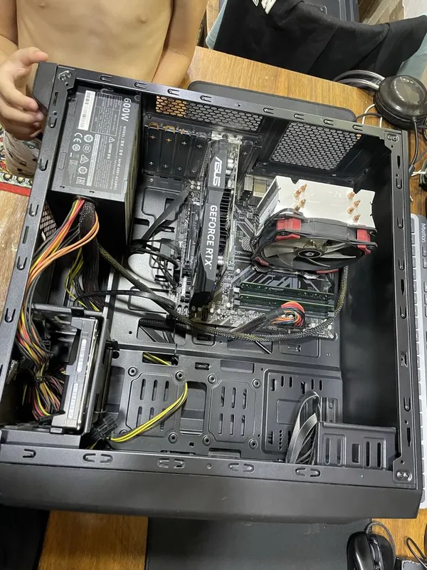 Настольный игровой ПК Ryzen 5 2600 / RTX 3050 6gb / 16gb (2x8gb) DDR4 1