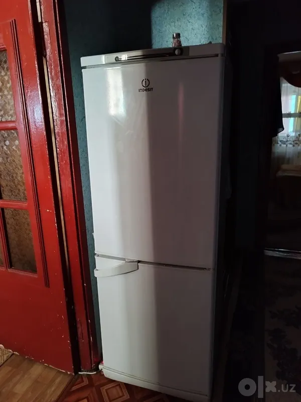 Indesit xolodilnik sotiladi. 1 Indesit xolodilnik sotiladi. 1
