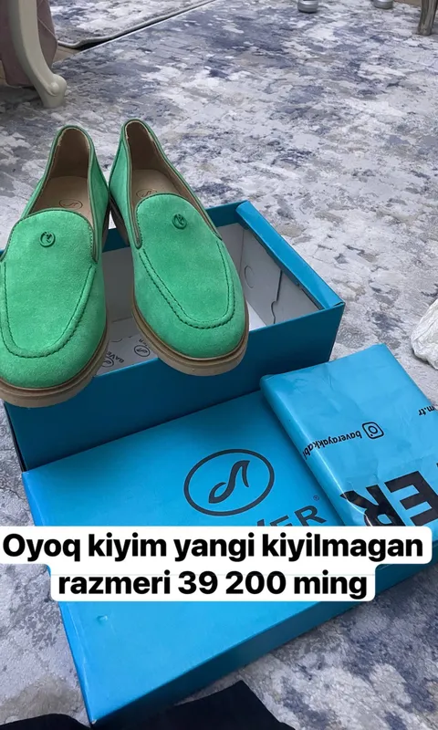 Ayollar oyoq kiymi