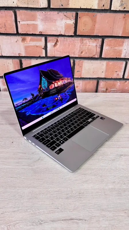 Samsung Galaxy Book 4 1
