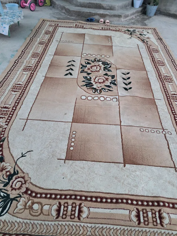 2×3 5×3 gilamlar sotiladi 2 2×3 5×3 gilamlar sotiladi 2