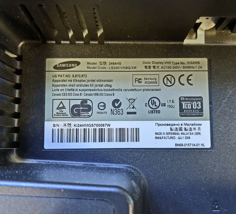 Samsung SyncMaster 2494HS 24" Full HD HDMI 2