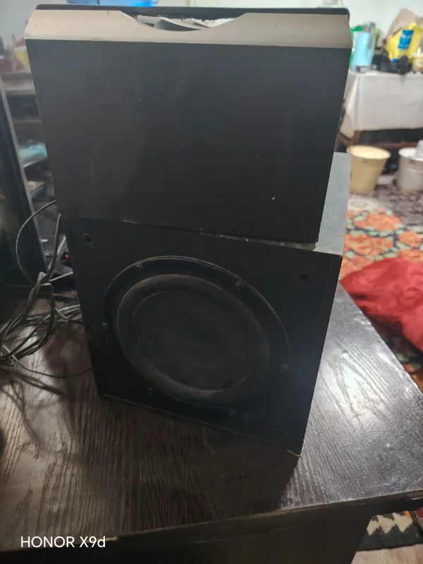 Edifier X-600 Sanbufer sotiladi 2.1 2