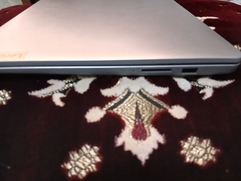 lenovo ideapad 15.6 5