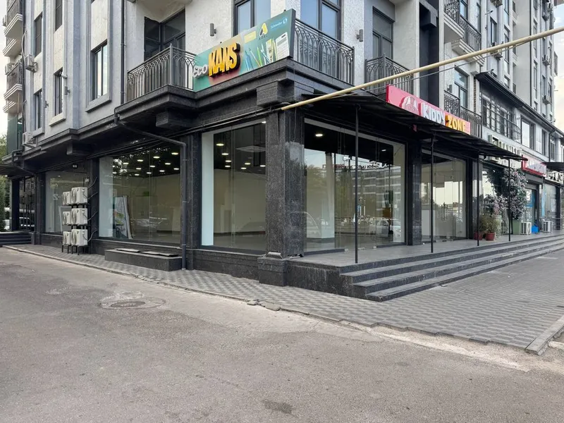 Аренда помещения вдоль дороги под бутик,офис,магазин и т.д. ор: Сагбон 3