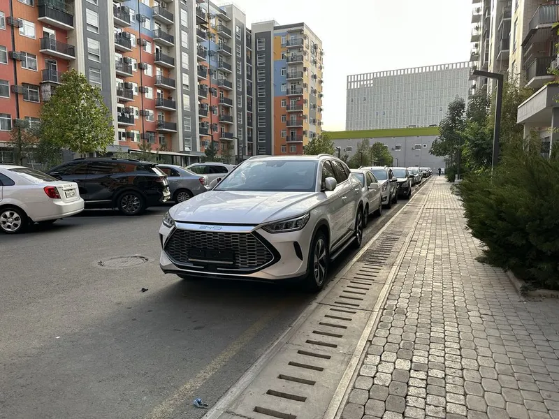 Продаю свой BYD Song Plus DMi AWD 2023 гибрид — фото 1