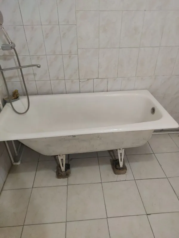 Ванна чугунная бу продается. 2