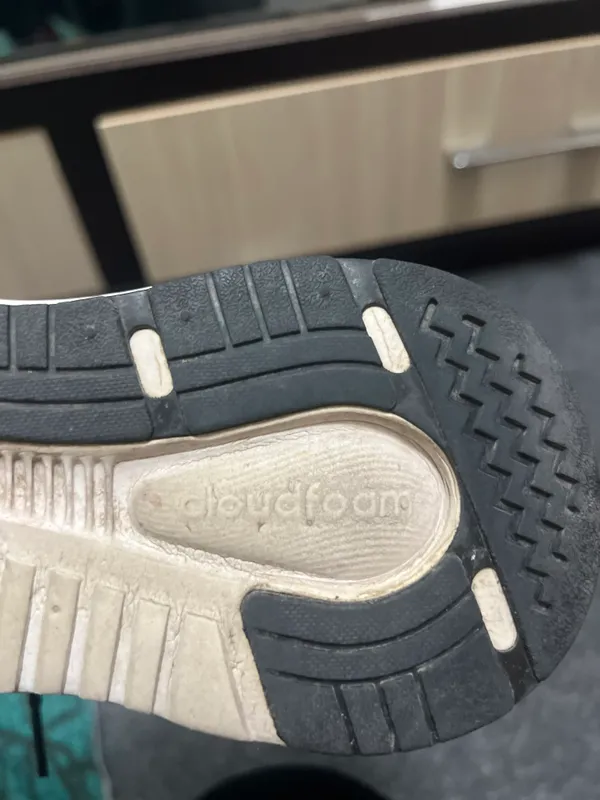 100 %Argınal Vietnam Adidas 38 razmer 5 100 %Argınal Vietnam Adidas 38 razmer 5