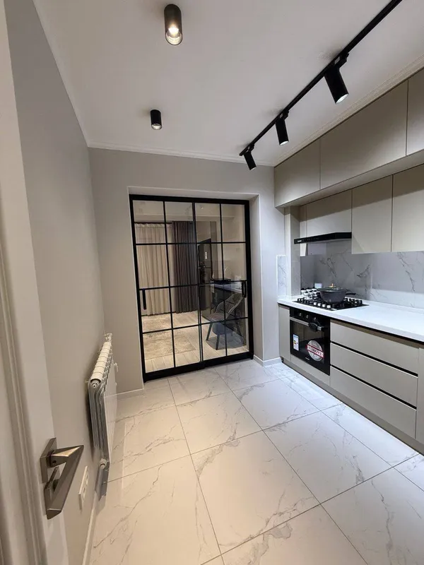 112 m² 3 xonali kvartira sotiladi · ID 7039 2