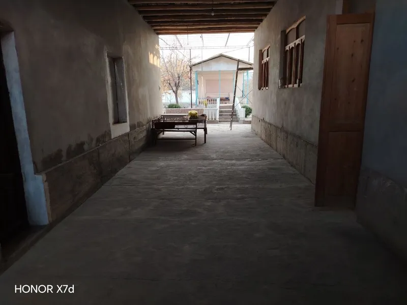 Zudlik bilan Farĝona shahar Beshbola MFYda uy sotiladi. — фото 2