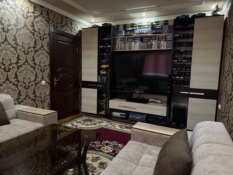 СРОЧНО ПРОДАЁТСЯ КВАРТИРА 7