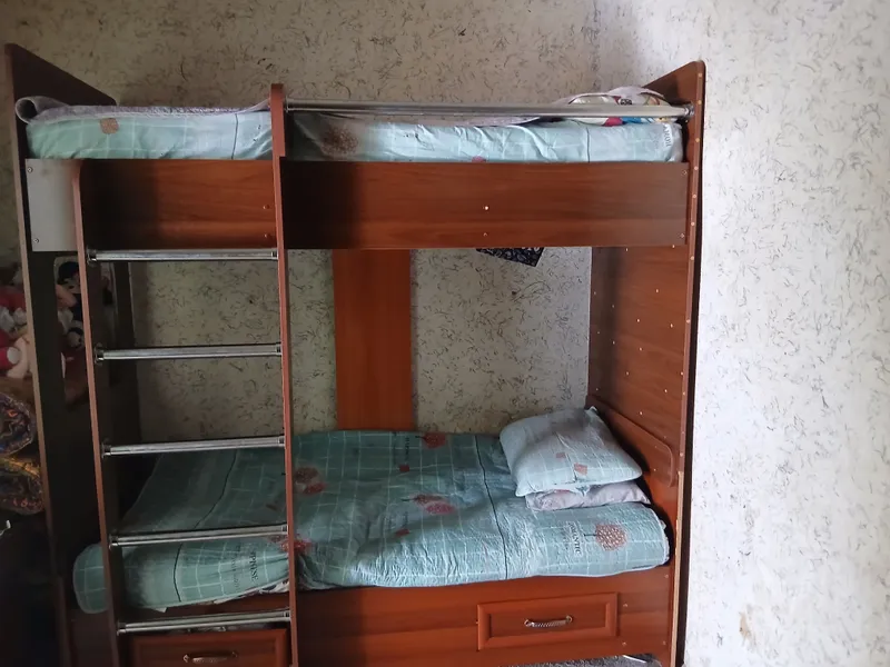 2 etajli kravat 1ta matrasi bor 2 2 etajli kravat 1ta matrasi bor 2
