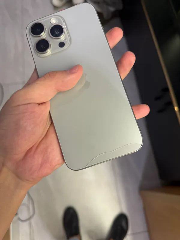iPhone 15 Pro Max 1 iPhone 15 Pro Max 1