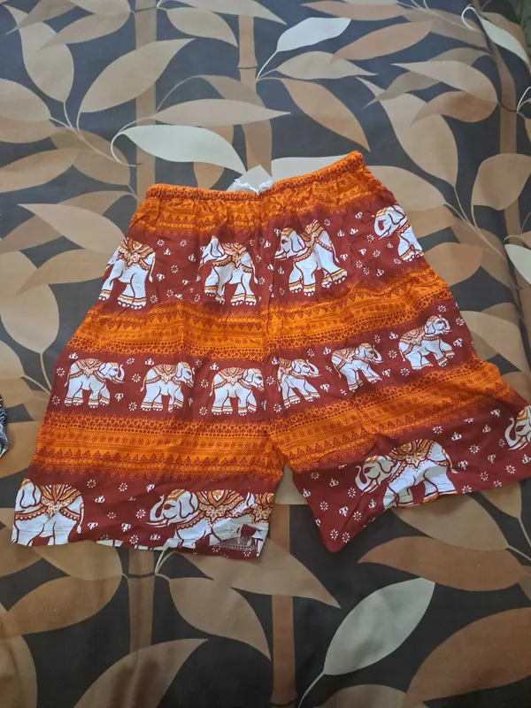 Новые шорты женские 48-50