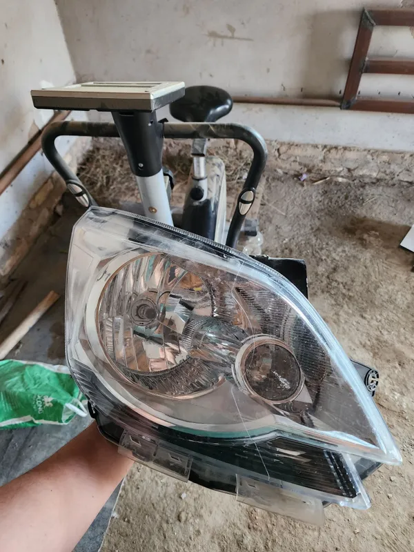 Cobolt oldingi fara Cobolt oldingi fara