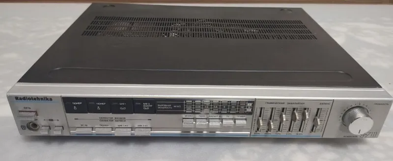 Радиотехника усилител 71-11. hi-fi 8- Ом -50 х50 Радиотехника усилител 71-11. hi-fi 8- Ом -50 х50