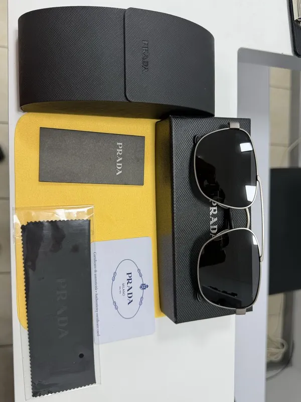 Солнцезащитные очки от PRADA (polarized) 6 Солнцезащитные очки от PRADA (polarized) 6