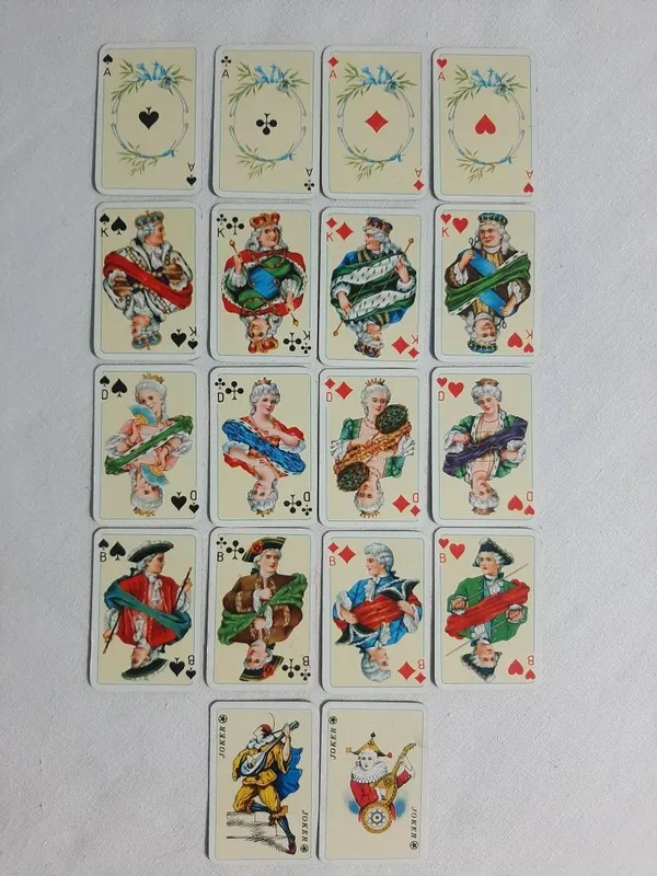 Мини карты игральные