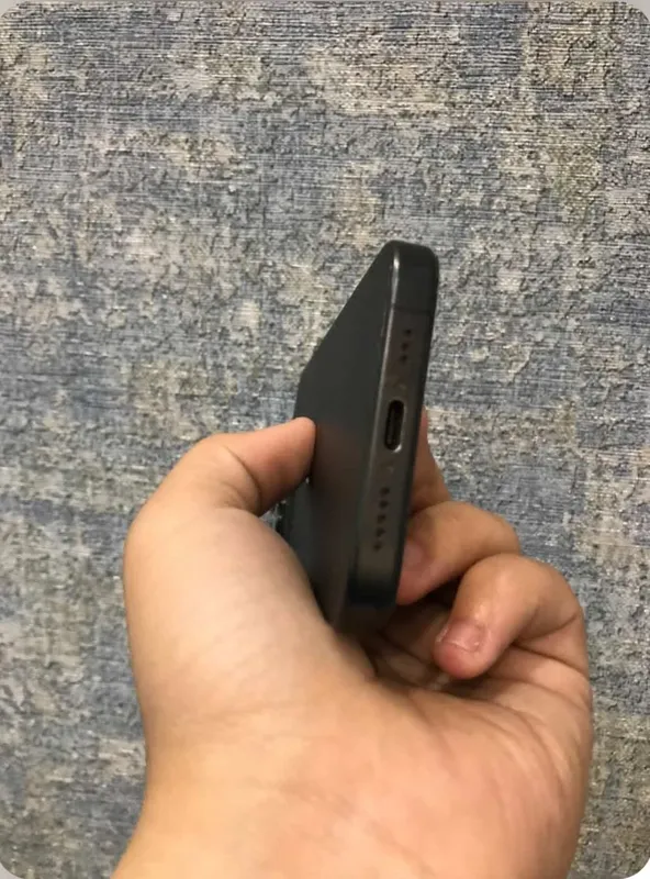Apple 15pro esim — фото 2