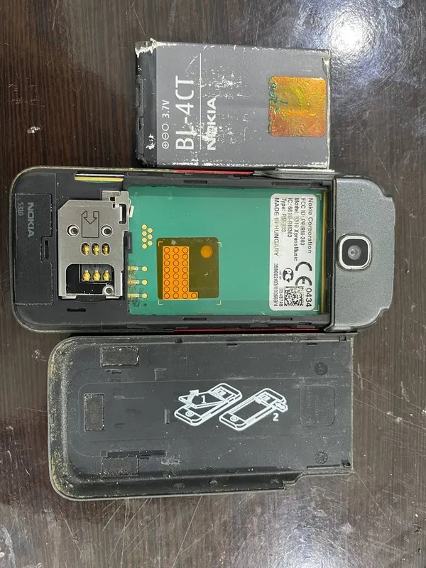 NokiA 5310 lllll 2