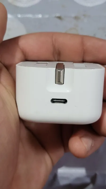 Зарядка apple 20W — фото 1